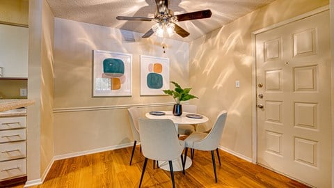 Dining Area at Indian Creek Apartments, Texas