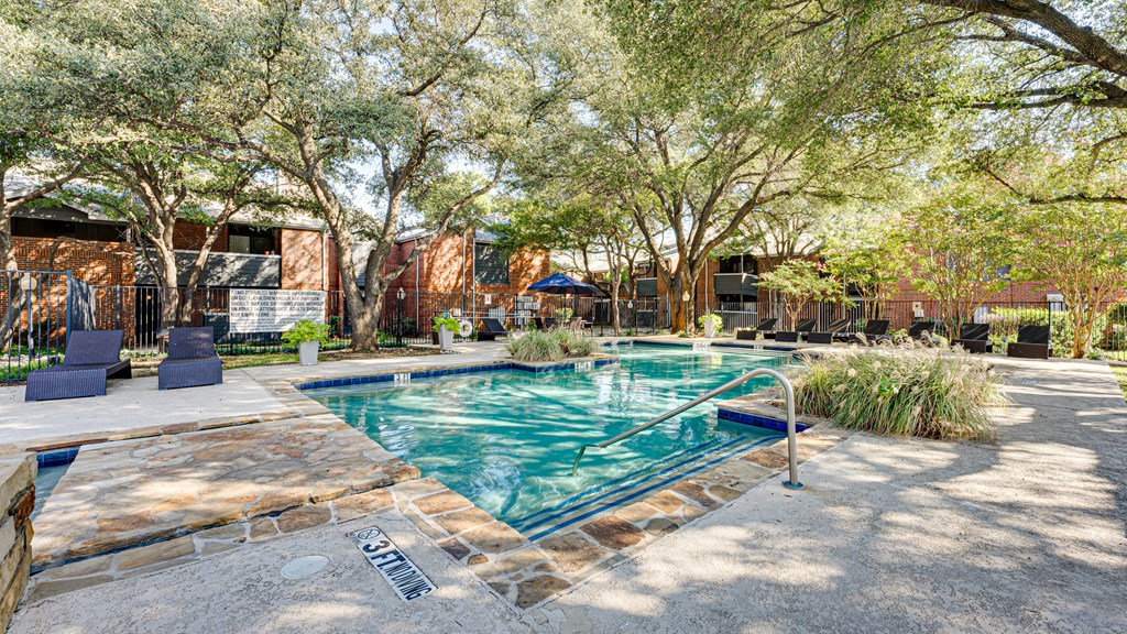 Pool With Sunning Deck at Indian Creek Apartments, Carrollton, 75007