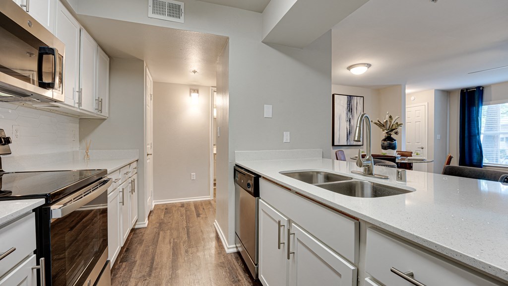 Fully Furnished Kitchen at Knox Allen Station, Allen, Texas