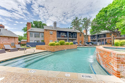 Large Pool at The Manhattan Apartments, Texas