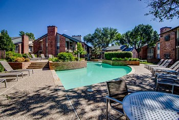 Pool at The Manhattan Apartments, Texas, 75252 - Photo Gallery 14