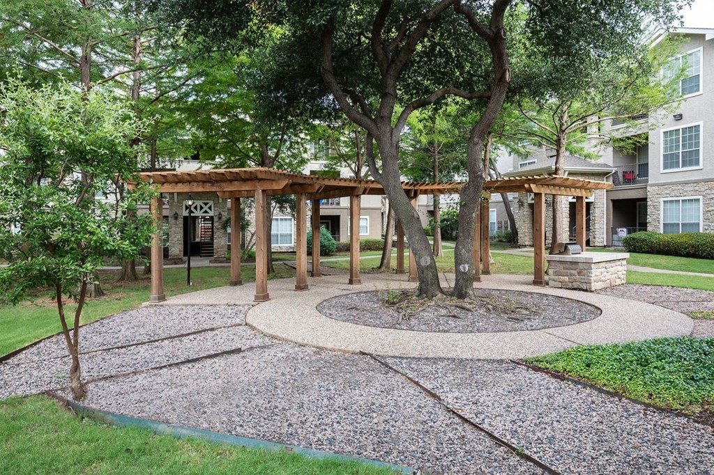 Pergola at The Brazos, Dallas, TX