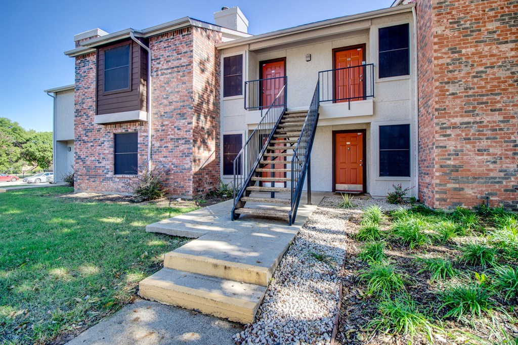 Timberglen Apartments, 3773 Timberglen Rd, Dallas, TX RentCafe