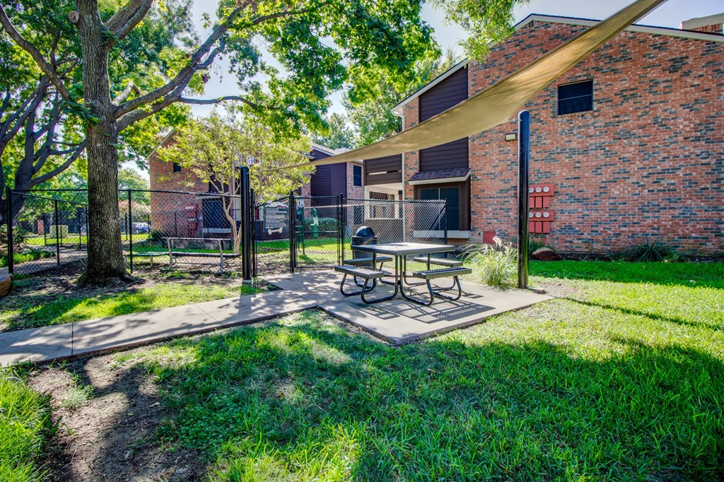 Building at Timberglen Apartments, Texas, 75287