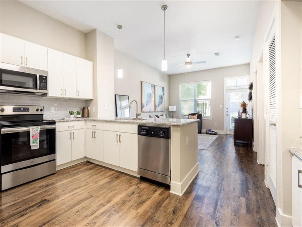 Fully Equipped Kitchen at Highline Urban Lofts, Cypress, TX, 77429