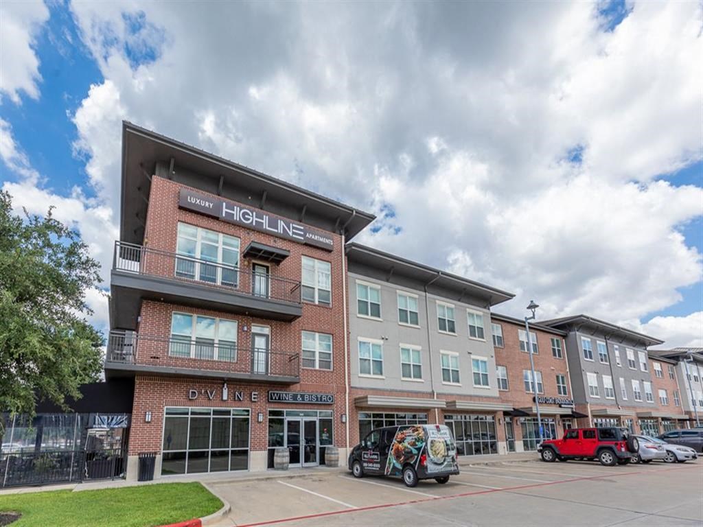 Elegant Exterior View at Highline Urban Lofts, Texas