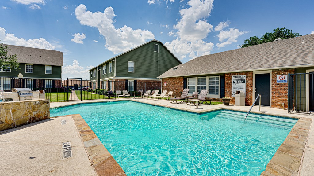 Invigorating Swimming Pool at Arbors Of Corsicana, Corsicana