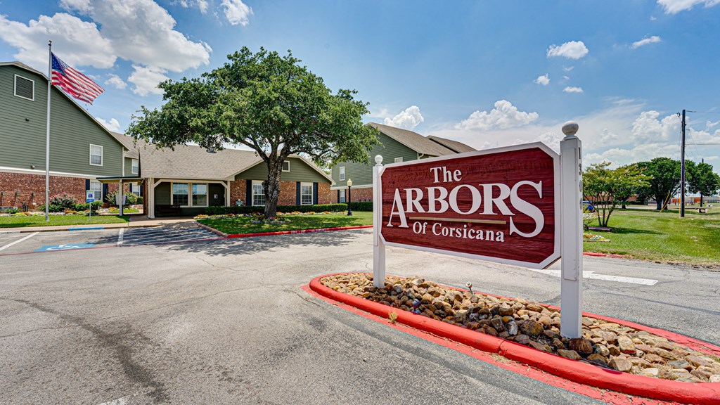 Welcoming Property Signage at Arbors Of Corsicana, Texas, 75110