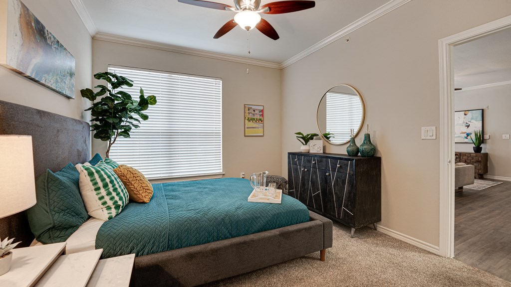 Bedroom With Ceiling Fan at The Brazos, Dallas, Texas