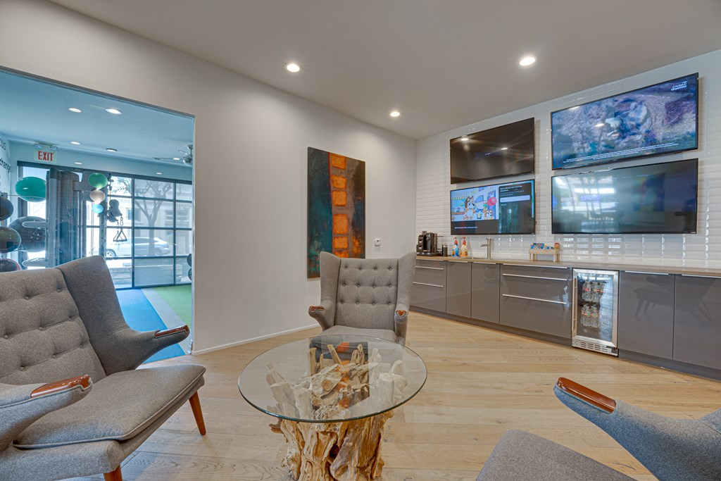 Game Room Lounge at Vue Live Oak, Dallas, 75204