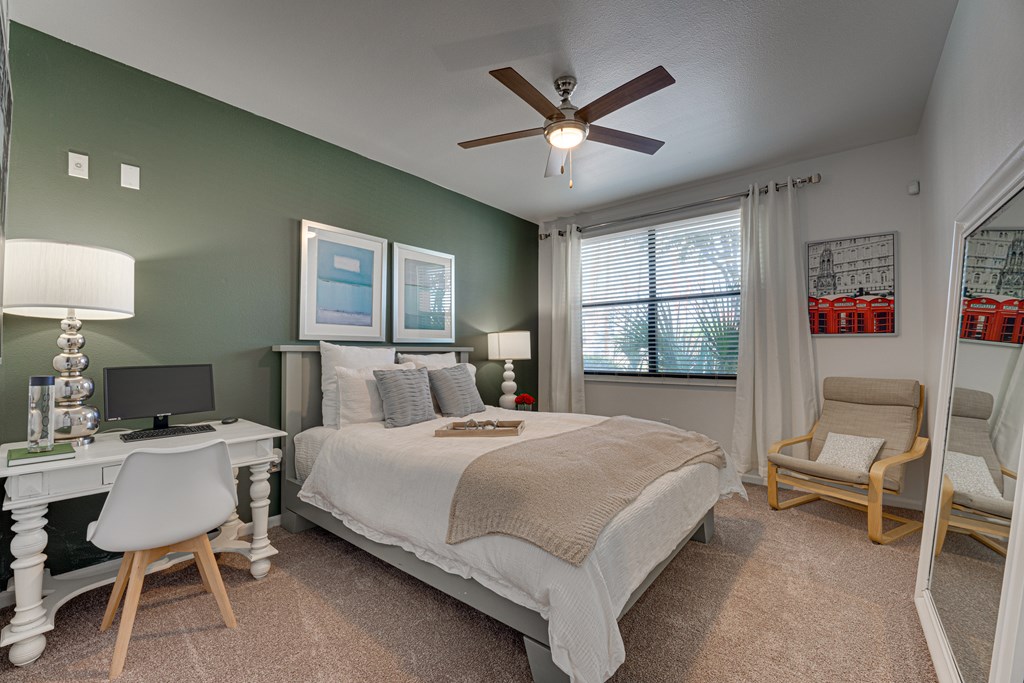 Comfortable Bedroom at Vue Live Oak, Dallas, 75204