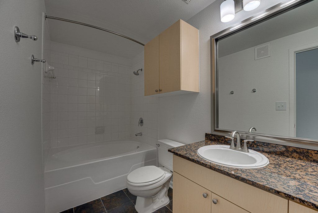 Bathroom With Bathtub at Vue Live Oak, Texas, 75204