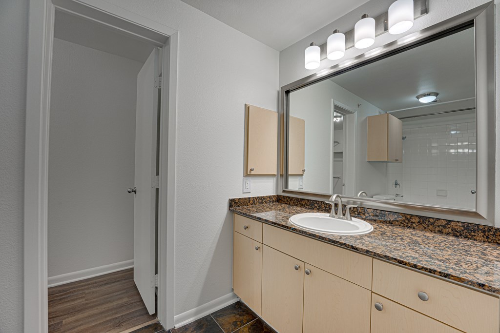 Vanity Lights at Vue Live Oak, Dallas, 75204