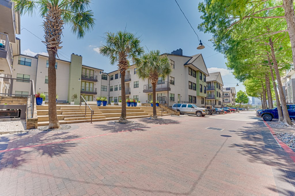 Reserved Parking Lot at Vue Live Oak, Dallas, TX