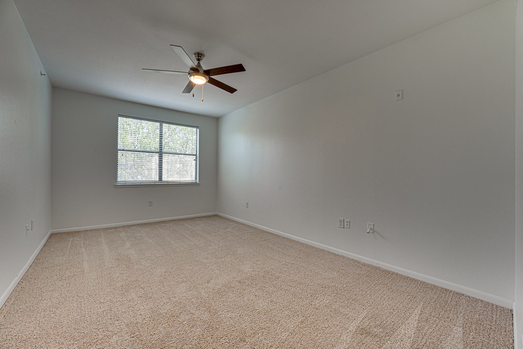 Carpeted Living Area at Vue Live Oak, Dallas, Texas