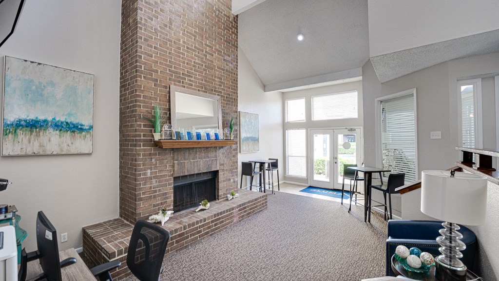 Peloton Bikes at Woodland Hills, Irving