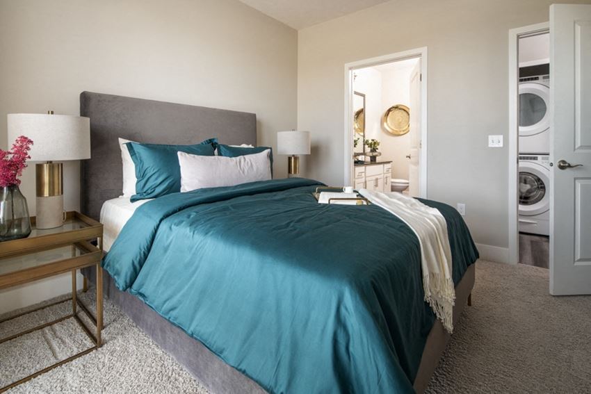 Broadmoor At Rivers Edge Apartments, 4141 River's Edge Pkwy, Council