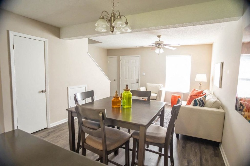 Living Room/Dining Room