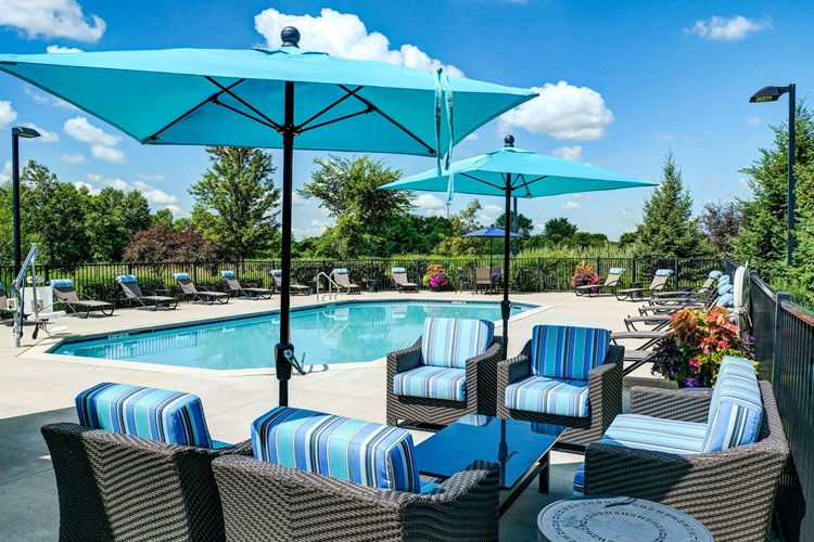 Algonquin Square Apartment Homes