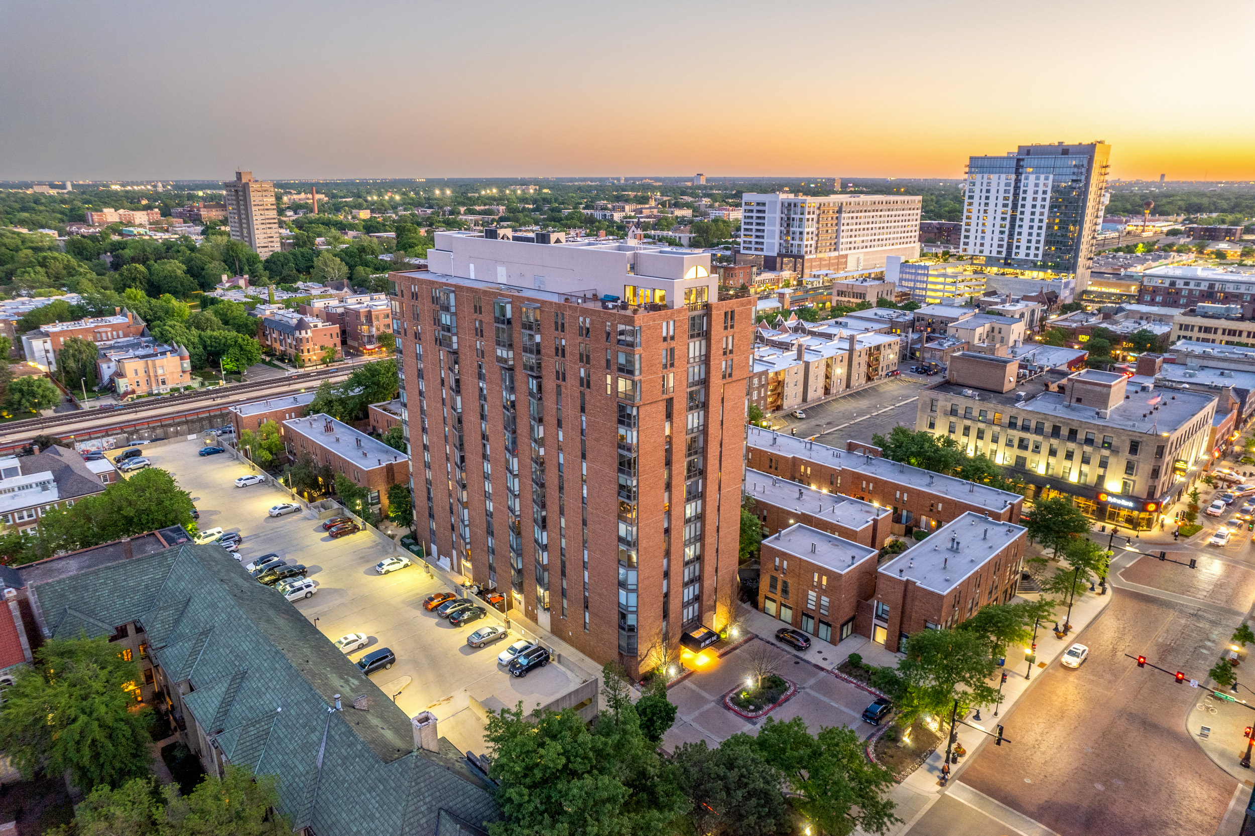 100 Forest Place Apartments