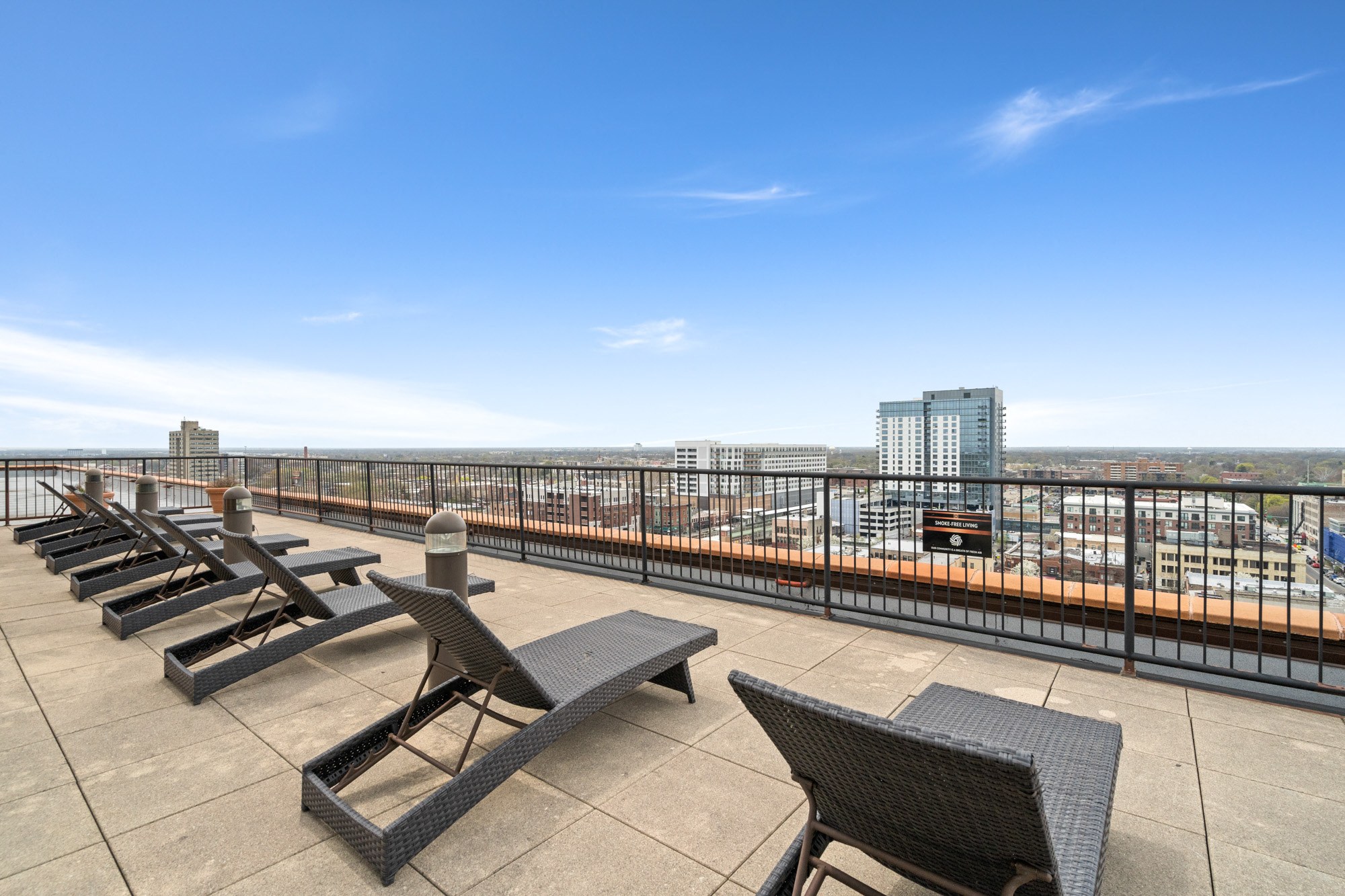 100 Forest Place Apartments