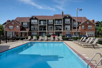 2800 Windsor Drive 1-2 Beds Apartment for Rent - Photo Gallery 14