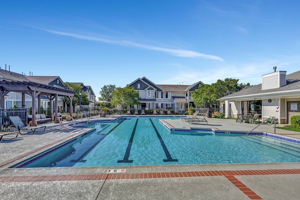 resort-style lap pool at Farmington Lakes Apartments in Oswego, IL