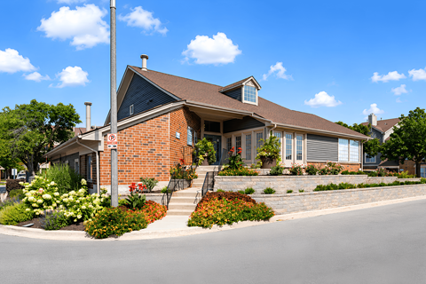 2800 Windsor Drive 1-2 Beds Apartment for Rent
