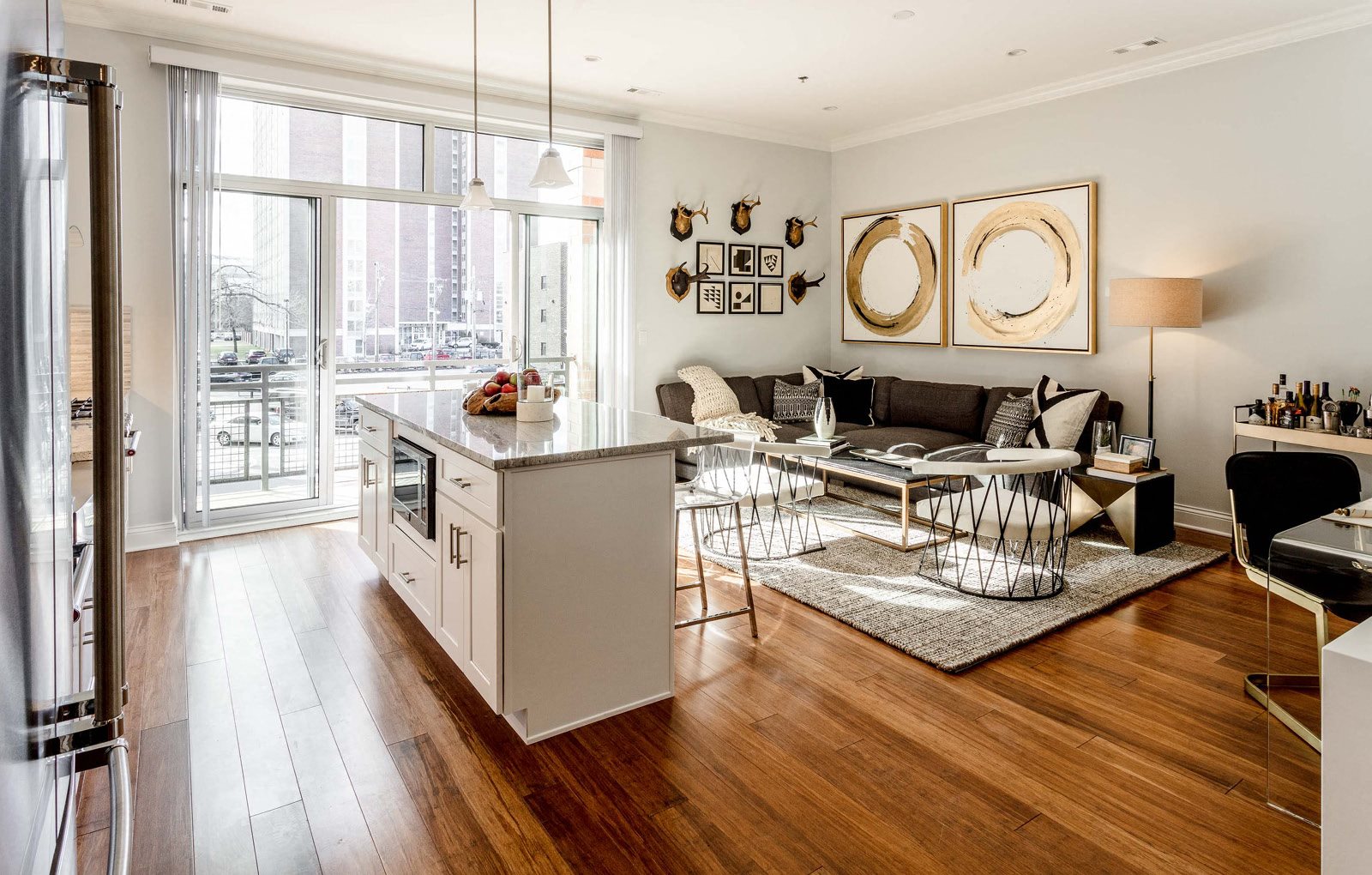 Monroe Aberdeen Place Apartments in Chicago, IL