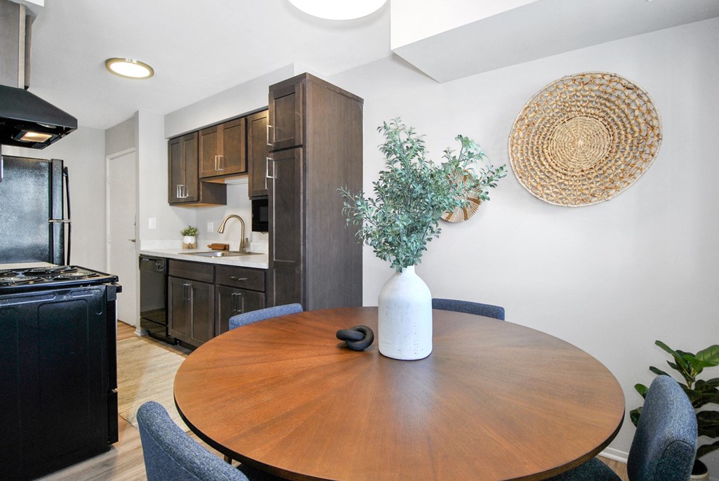 dining table in an apartment unit at The Maxwell