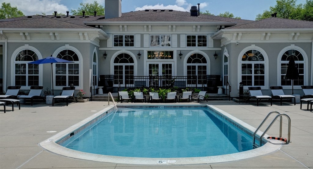 Exterior clubhouse and pool - The Mil'Ton Luxury Apartments