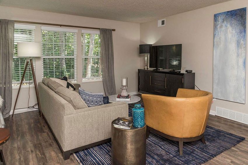 Warm Neutral Interiors and White Trim Warm Neutral Interiors and White Trim at Fairlane Woods Apartments, Dearborn, Michigan