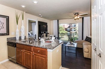 2800 Windsor Drive 1-2 Beds Apartment for Rent - Photo Gallery 30