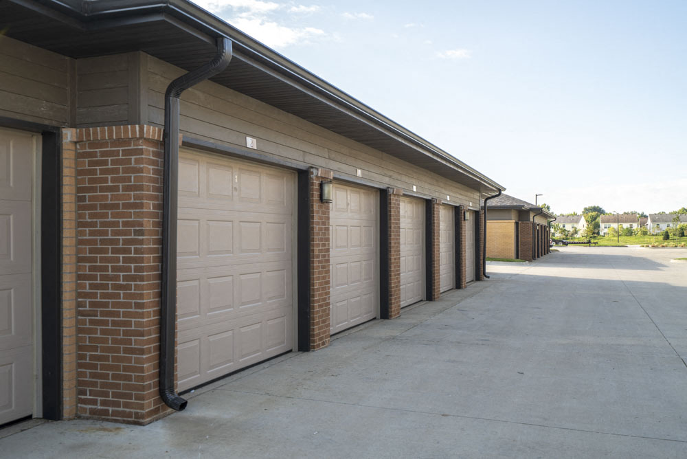 Detached garages for rent at 360 at Jordan West best new apartments West Des Moines IA 50266