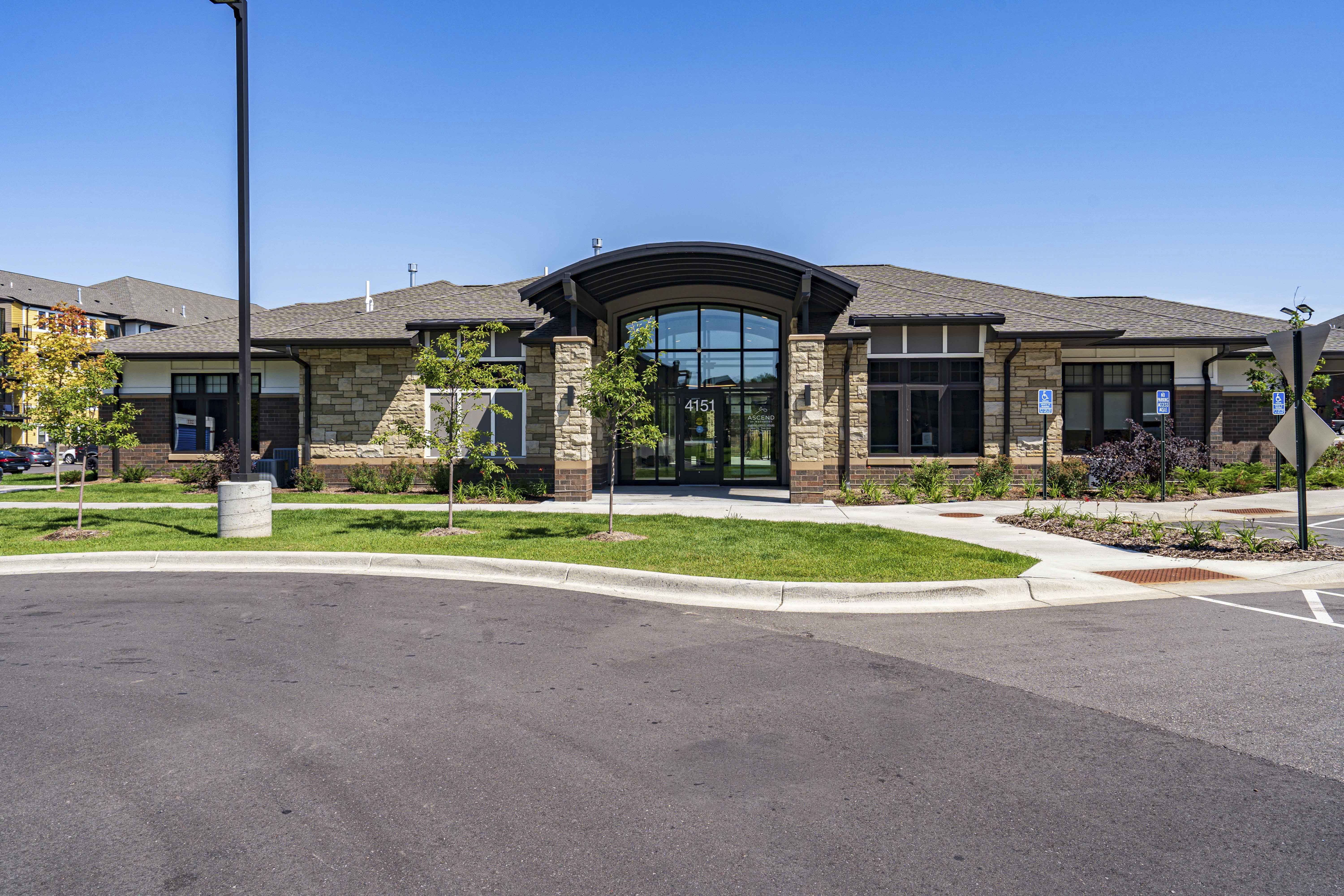 Ascend at Woodbury new luxury apartments for rent in south Woodbury, MN,