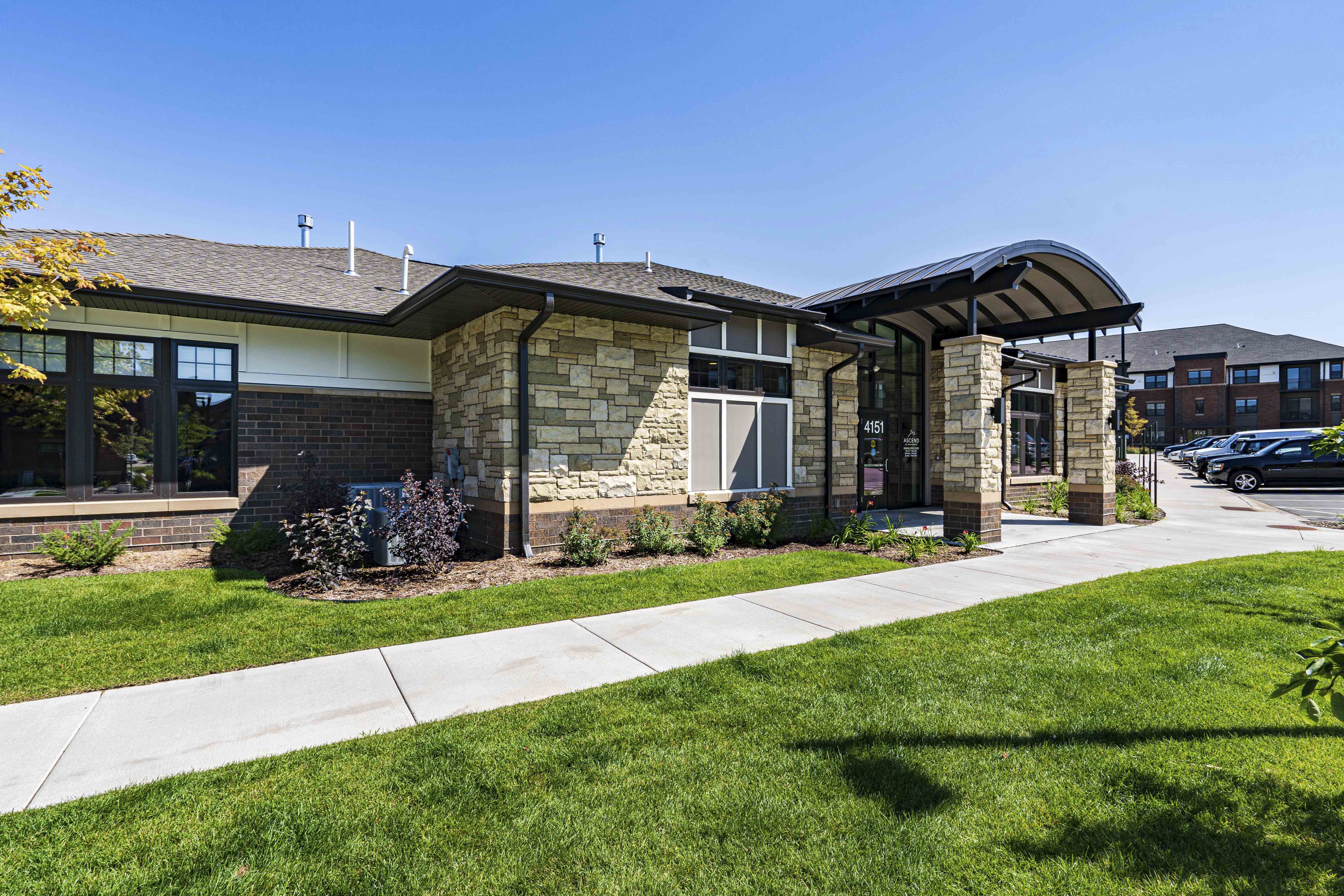 Ascend at Woodbury new luxury apartments in south Woodbury, MN