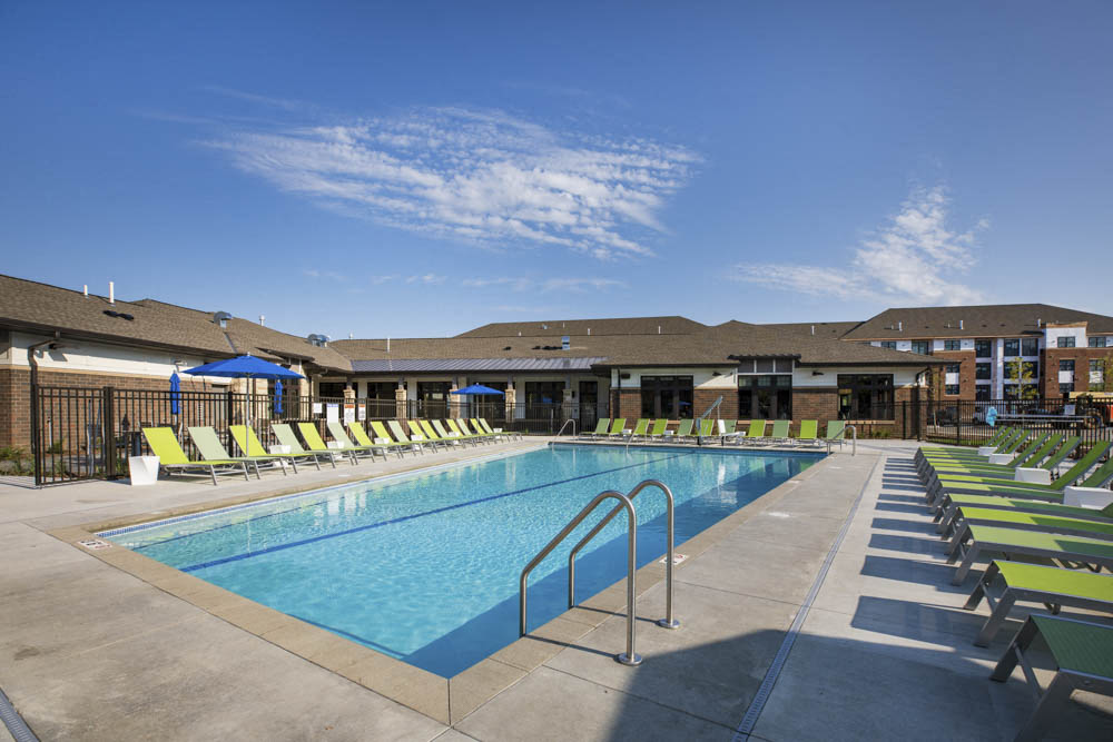 Relaxing pool Ascend at Woodbury new luxury apartments in south Woodbury, MN, for rent
