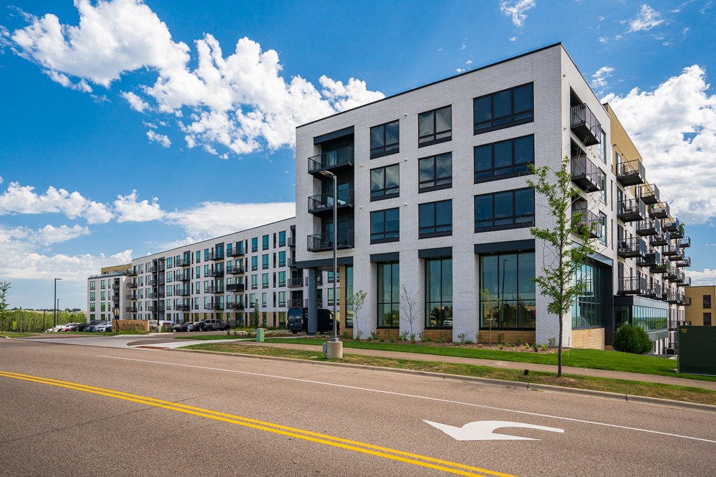 Exterior building of Aspire at Cityplace