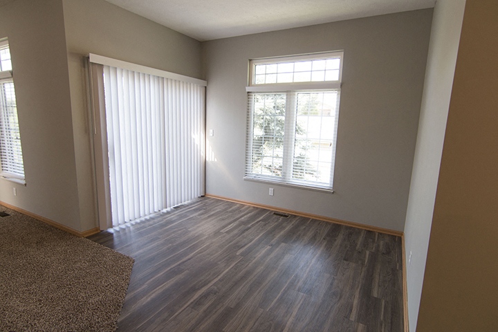 Dining room right off of kitchen at Cascade Pines Town-homes Lincoln Nebraska