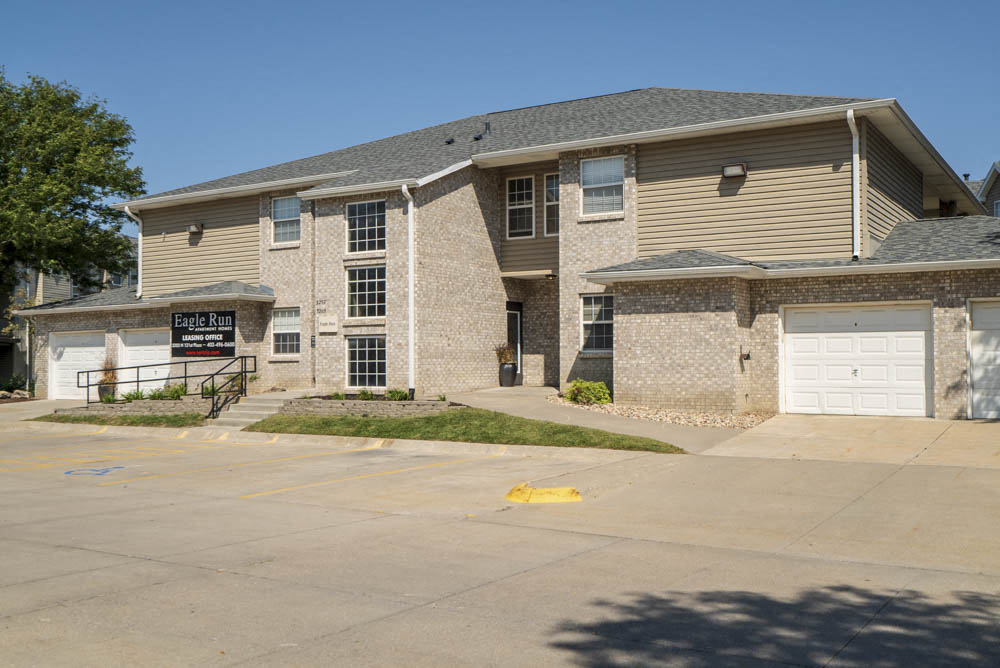 Leasing office at Eagle Run Apartments in northwest Omaha 68164