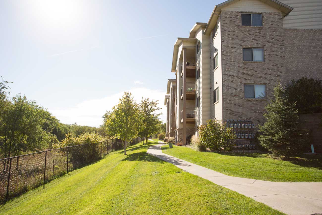 Grand Legacy Town Homes next to Zorinsky Park in Omaha NE