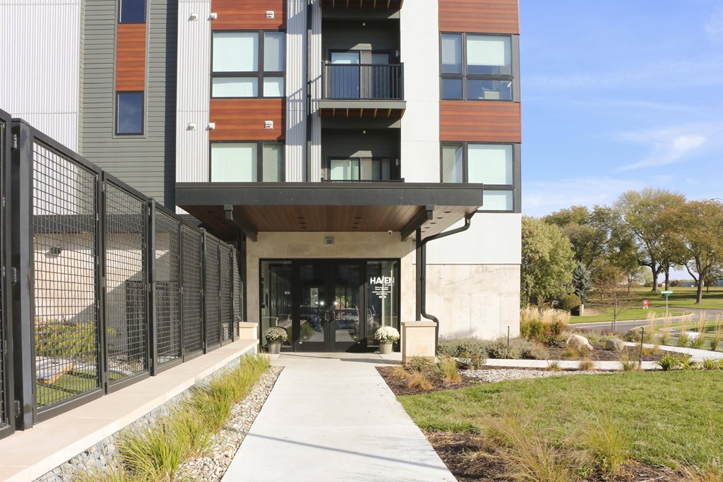 Haven at Uptown apartments in Lincoln Nebraska