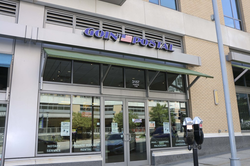 Mail Services Nearby at Midtown Crossing Apartments, Nebraska, 68131