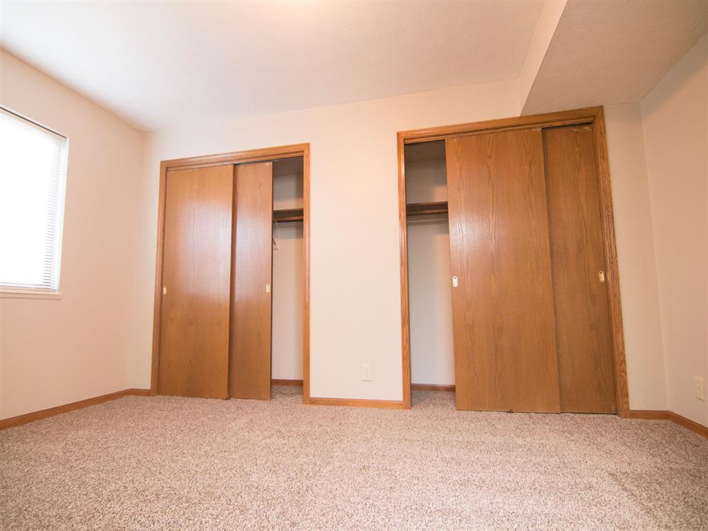 closet space at Fountain Glen Apartments in Lincoln Nebraska