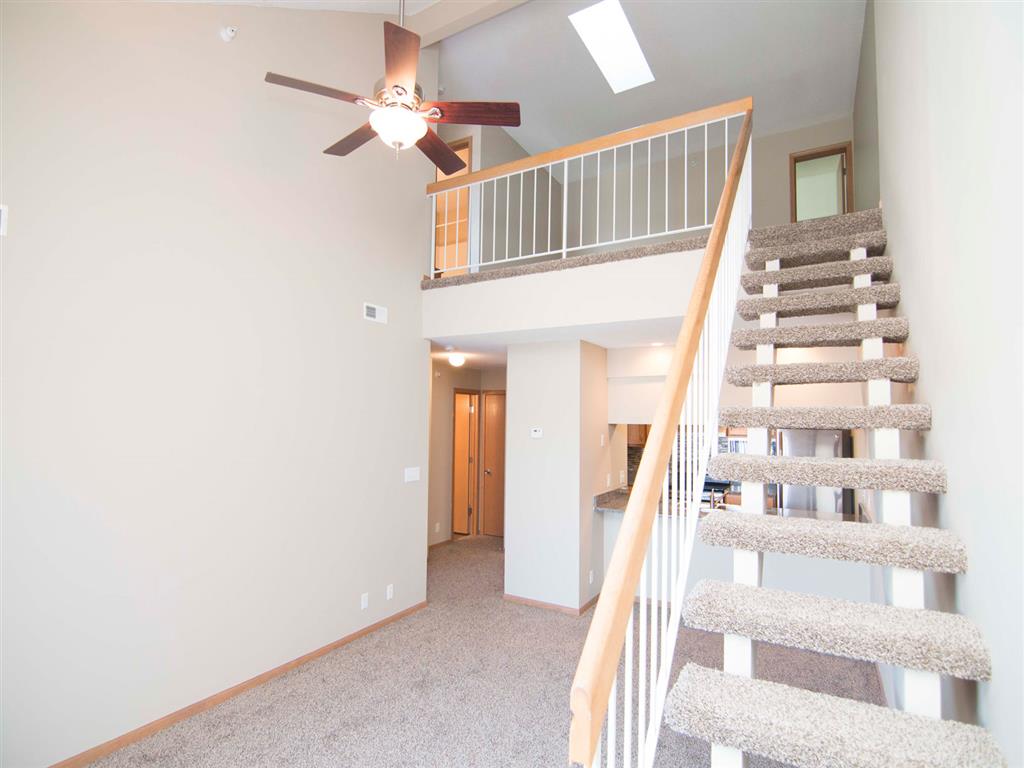 Interiors-Skyline View Apartments Living Room and Loft in Lincoln NE