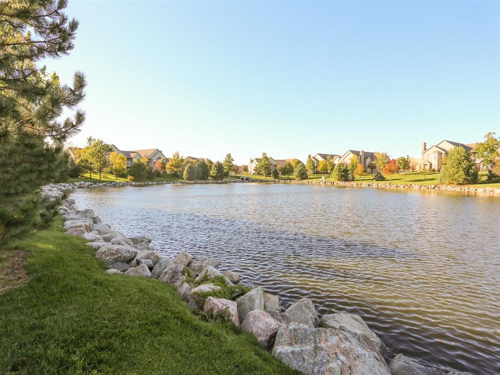 reflection pond area at Stone Ridge Estates in Lincoln Nebraska