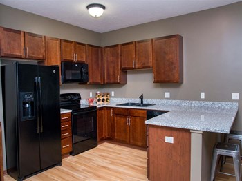 Spacious kitchen at Villas of Omaha at Butler Ridge in Omaha NE - Photo Gallery 63