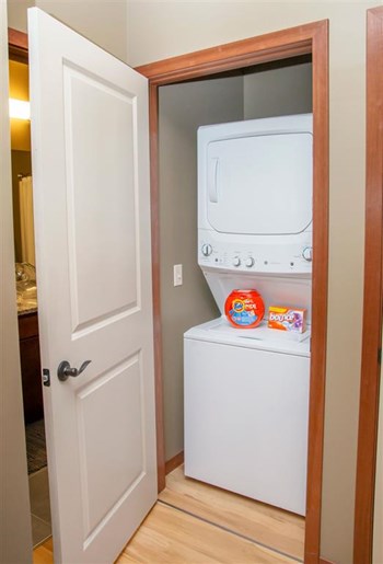 Washer and dryer included at Villas of Omaha at Butler Ridge in Omaha NE - Photo Gallery 26