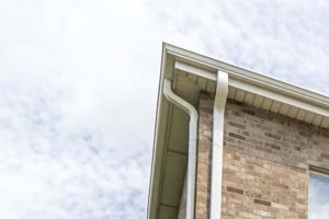 Exteriors Skyline-View-Lincoln-NE Exterior view of balcony at Skyline View - Photo Gallery 5