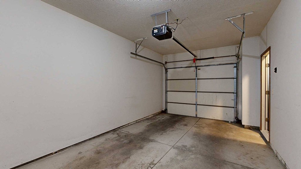 a garage that fits 1 to 2 vehicles